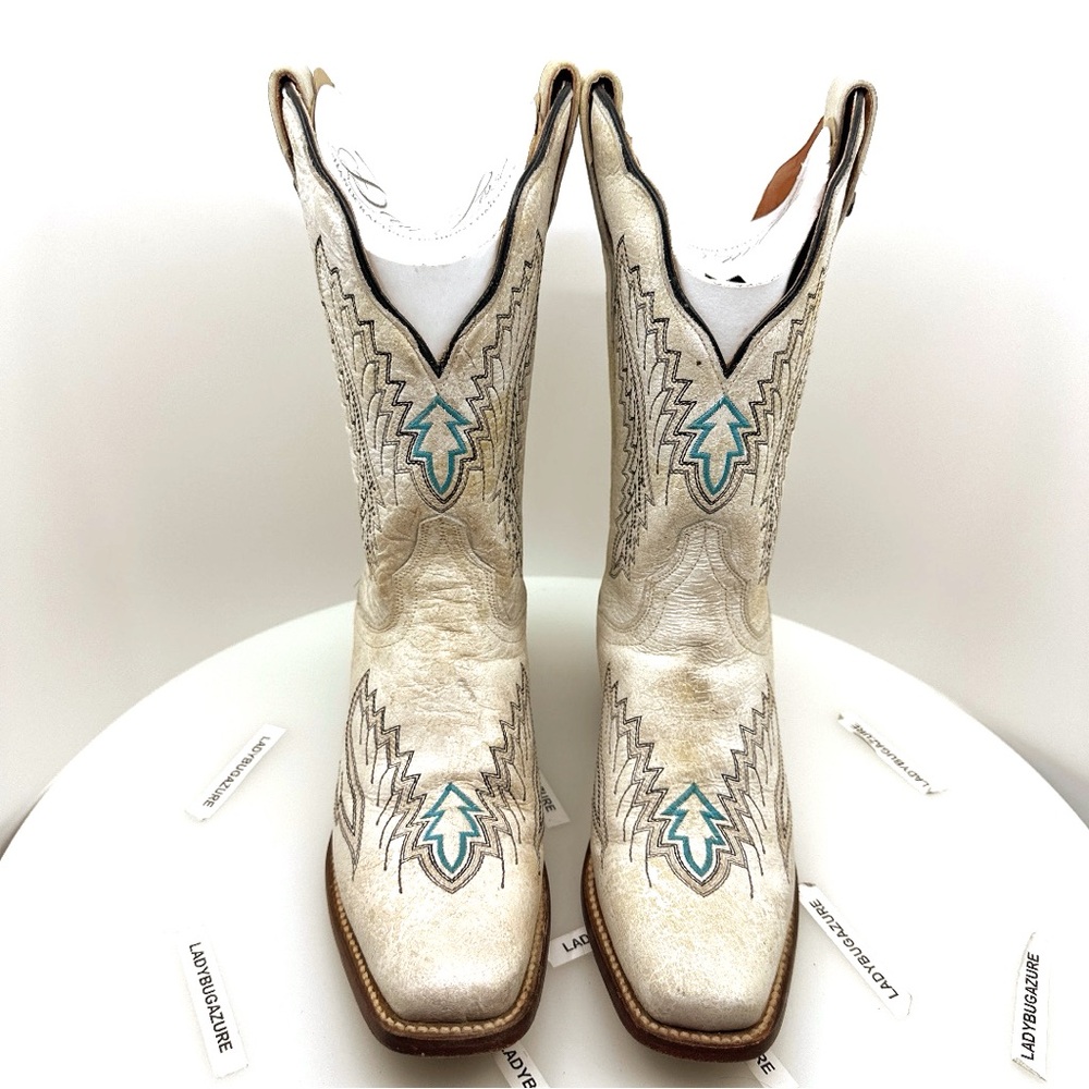 Like New Dan Post Cream and Turquoise Heeled Boots Size 8